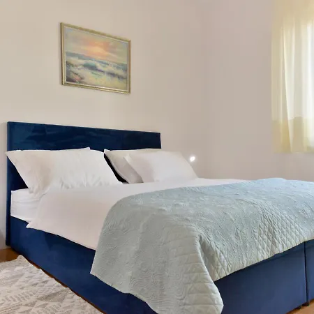 Apartments Leona Umag Exterior foto